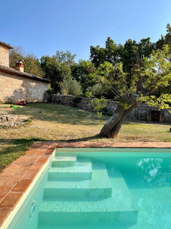 Gli Archi Apartment Monteriggioni Luaran gambar