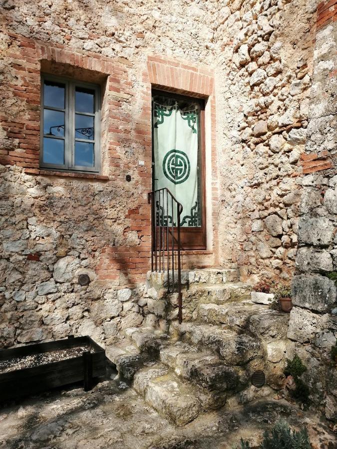 Gli Archi Apartment Monteriggioni Luaran gambar